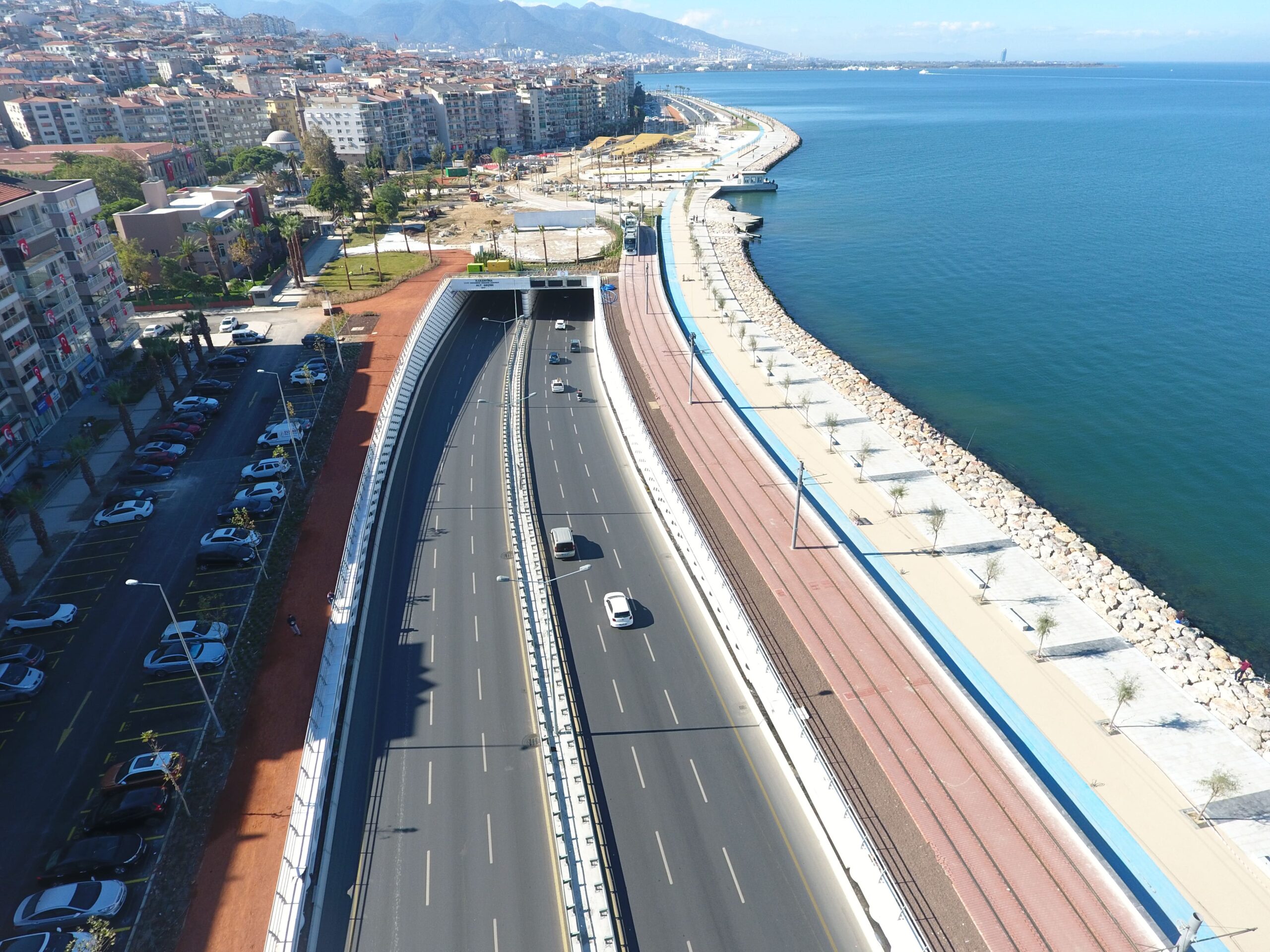 Mustafa Kemal Sahil Bulvarı Taşıt Alt Geçidi Yapım Projesi